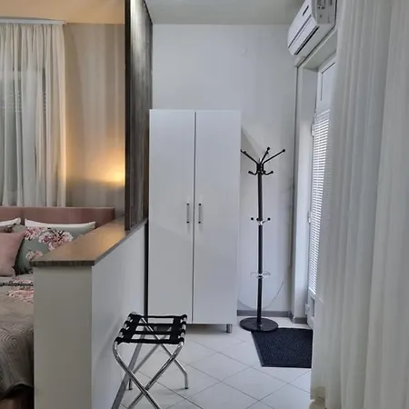 Διαμέρισμα Onlystudio With Free Parking *