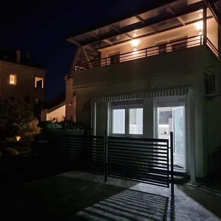 Onlystudio With Free Parking