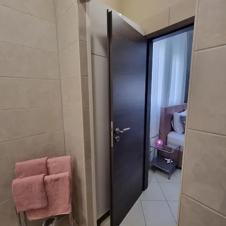 Διαμέρισμα Onlystudio With Free Parking Ζαντάρ