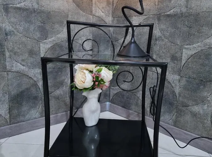 Apartment Onlystudio With Free Parking *