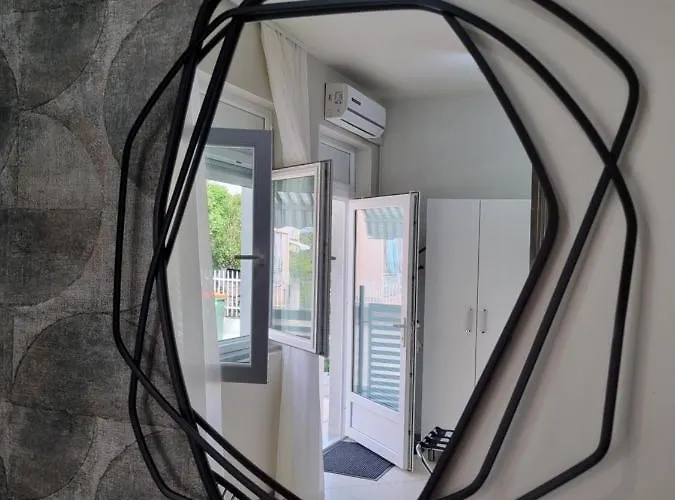 Apartment Onlystudio With Free Parking *