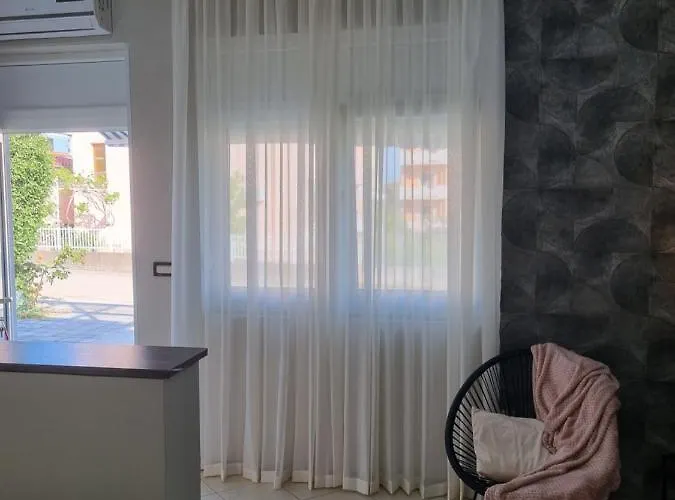 Apartment Onlystudio With Free Parking Zadar