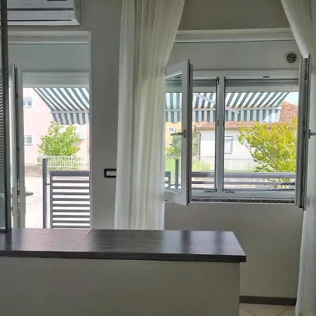 Onlystudio With Free Parking Lejlighed Zadar