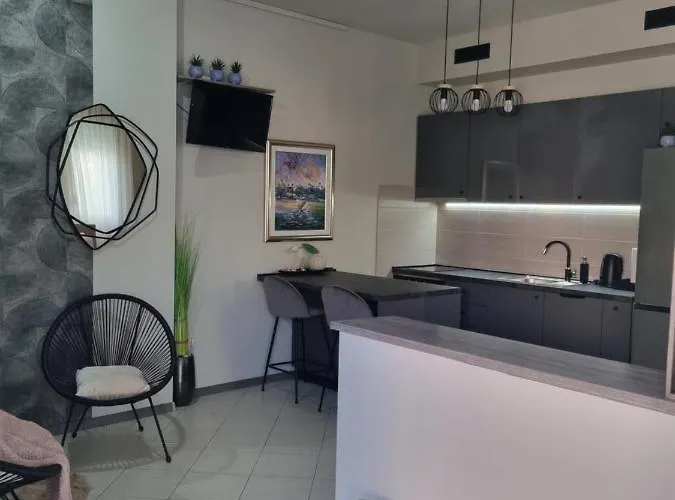 Onlystudio With Free Parking * Ζαντάρ